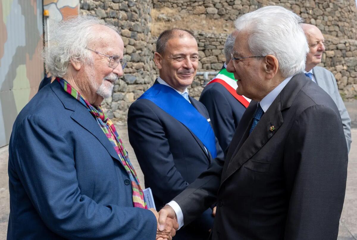 Mattarella a Pantelleria per le celebrazioni del decennale del Parco Nazionale: “Le isole minori richiedono attenzione e cura costante” / Foto e Video - 