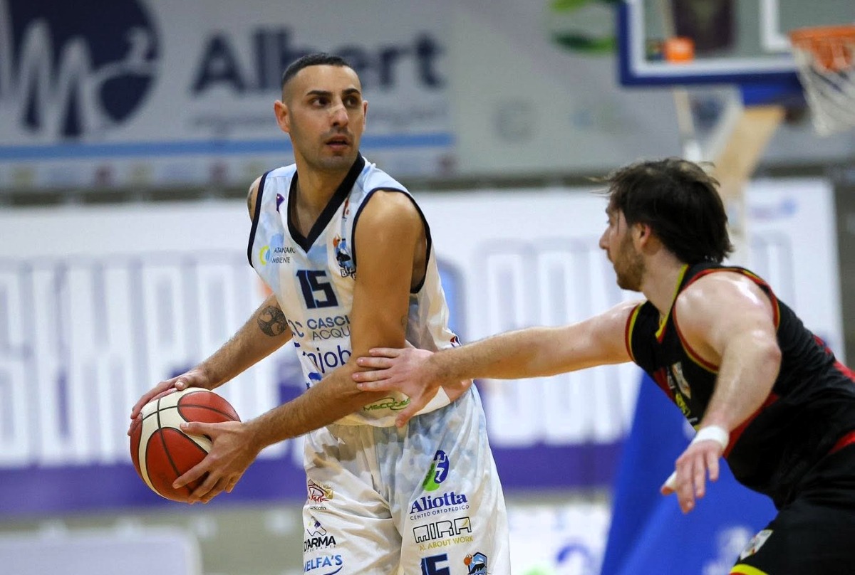 Emanuele Caiola approda all'Olympia basket - 
