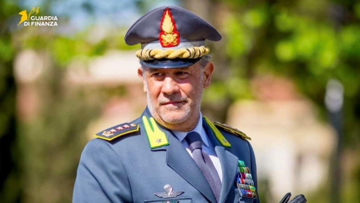 Il comandante provinciale della Guardia di finanza lascia Caltanissetta  - 