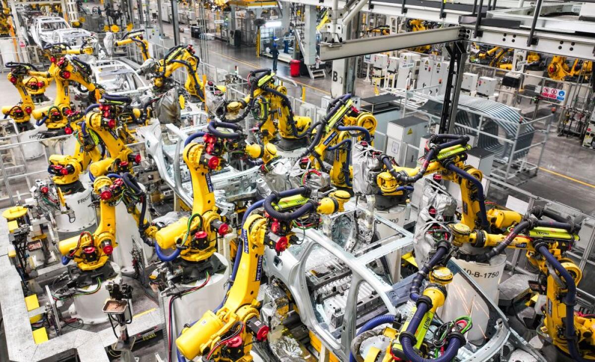 Cina, indice dei prezzi alla produzione in aumento del 3,5% a luglio - 