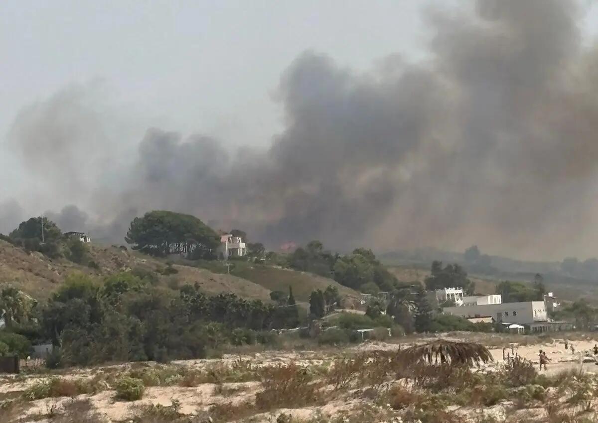 Fiamme nell’Agrigentino, evacuate trenta persone a Menfi - 