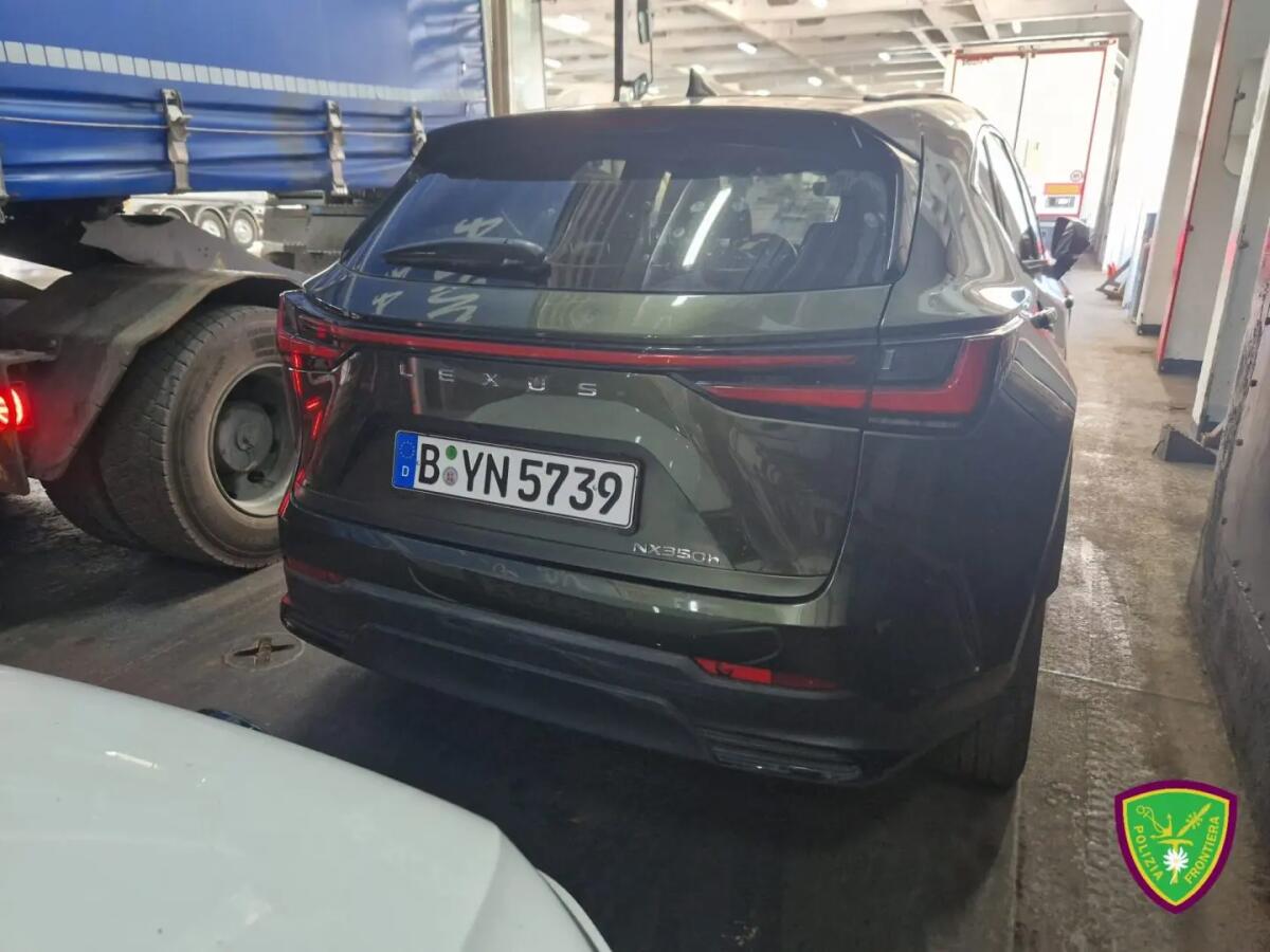 Auto di lusso clonate e destinate al mercato nero in Tunisia, sequestri a Palermo - 