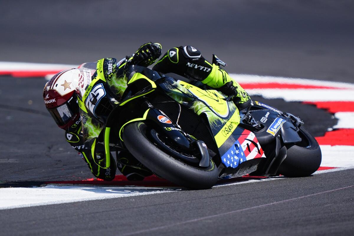 Raul Fernandez vince a Silverstone, Martin e Bezzecchi sul podio - 