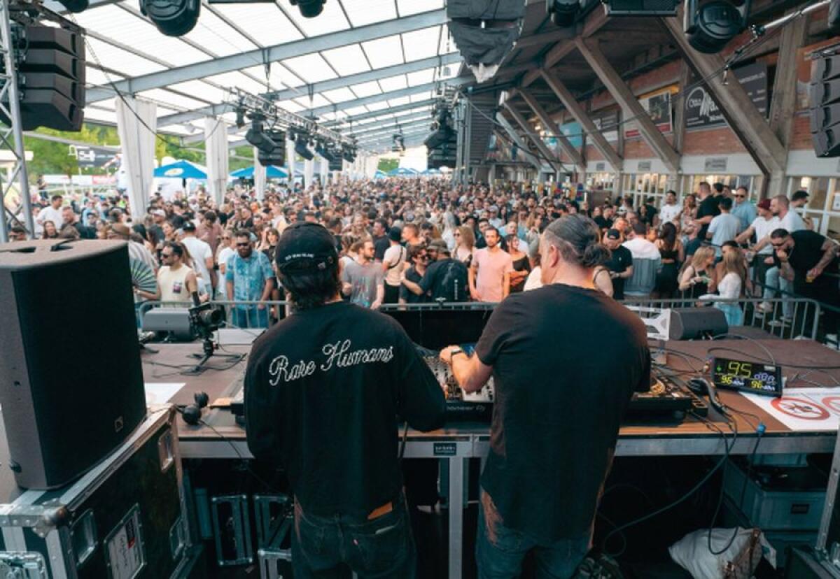 Spari durante un rave party in Svizzera, muore ragazza italiana di 22 anni - 
