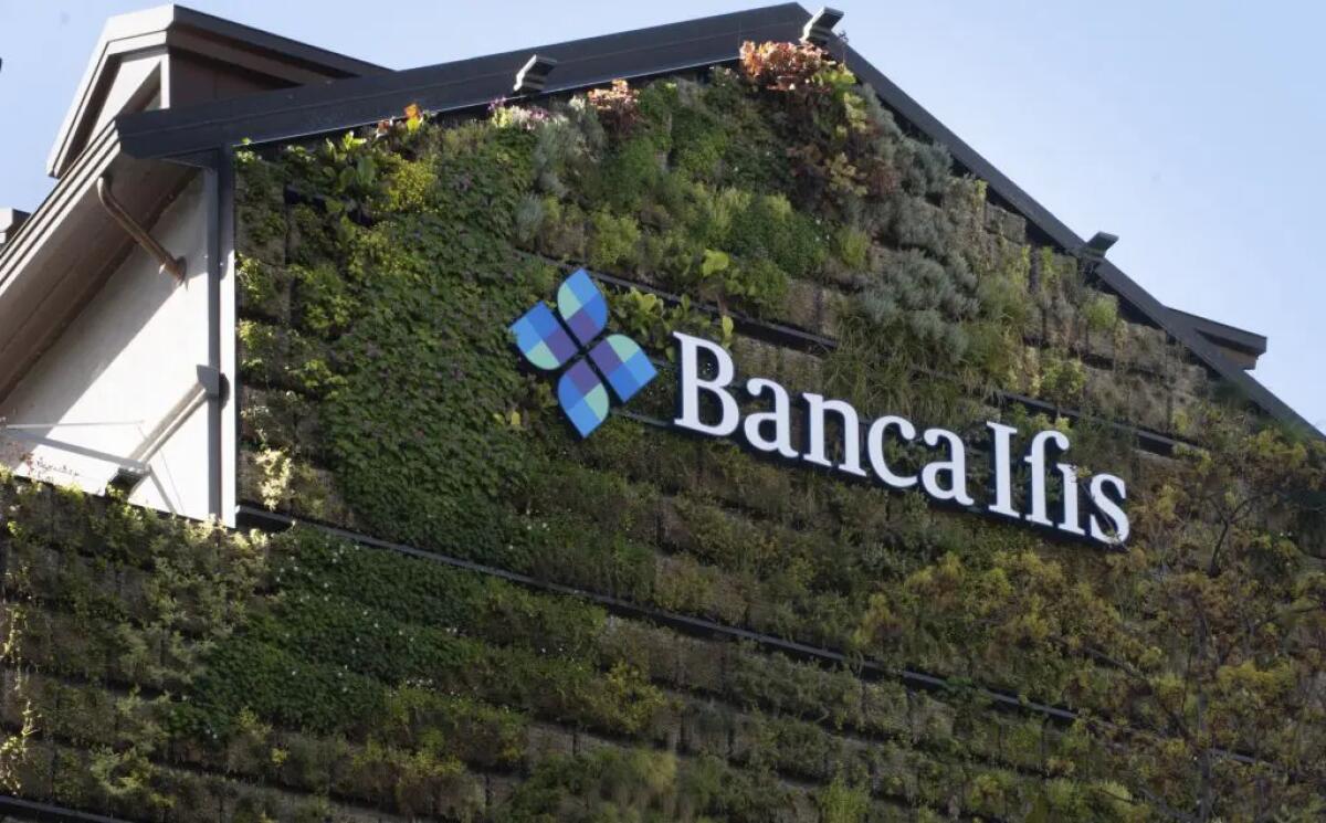 Banca Ifis, lo sviluppo degli stadi la sfida principale in vista di Euro 2032 - 