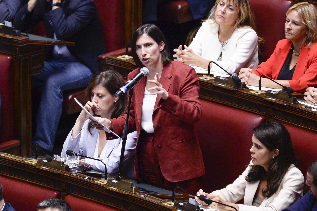 Schlein “E’ il momento di tassare gli extraprofitti” - 