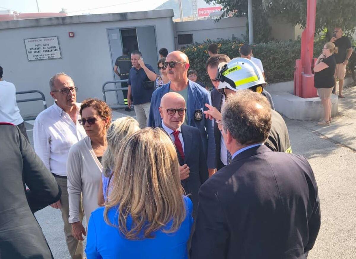 Messina, tre indagati nell’inchiesta della Procura per il crollo a Pistunina - 