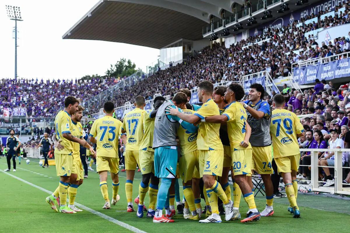 Fiorentina, festa centenario da incubo: il Frosinone cala il tris al franchi - 