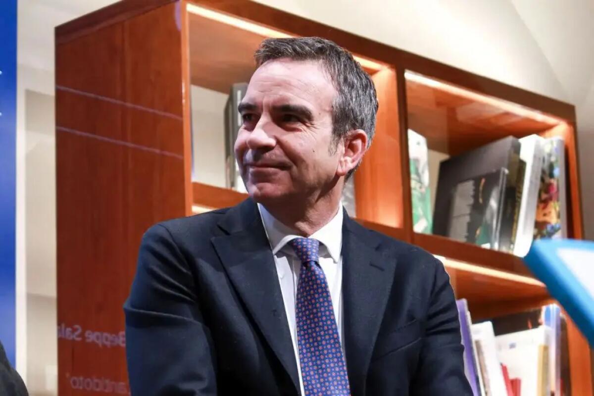 Occhiuto “Un errore rincorrere Vannacci, la risorsa del Centrodestra è Meloni” - 