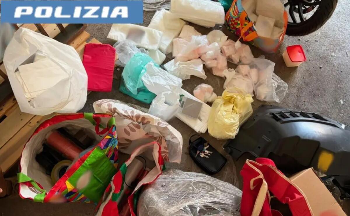 Scoperto deposito con 3,5 Kg di cocaina, arrestato 59enne catanese - 
