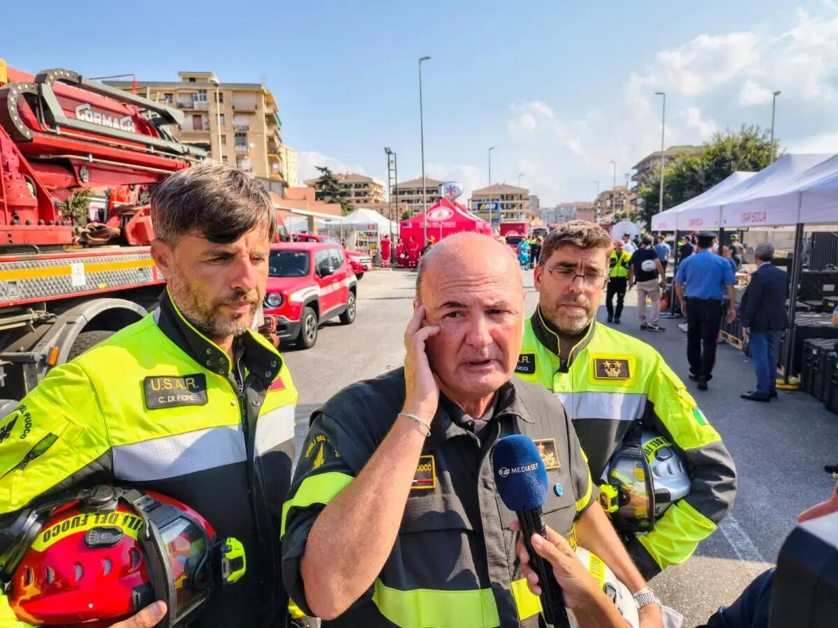 Messina: recuperato il corpo della seconda vittima, ancora 4 dispersi - 