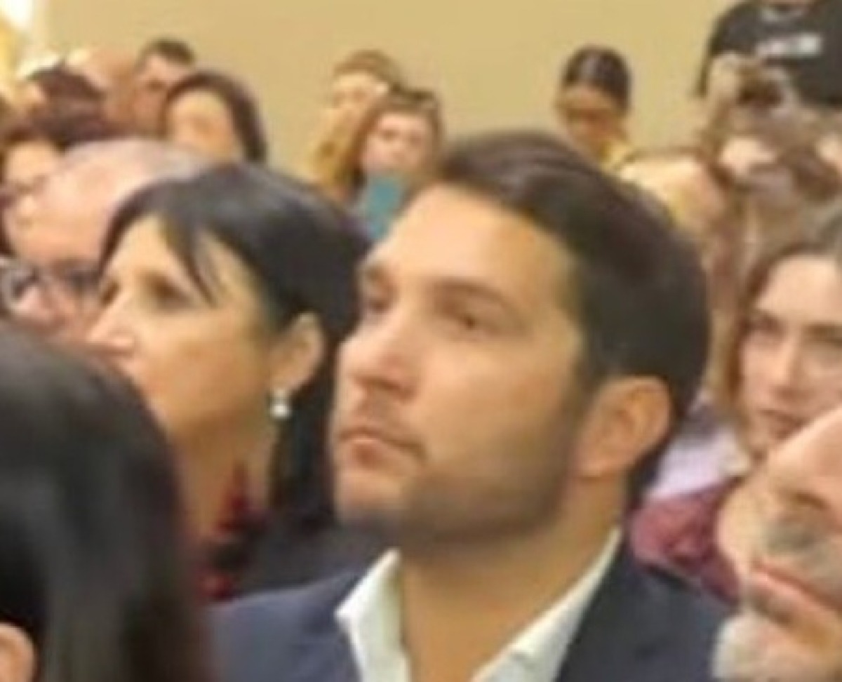 L'amministrazione  e la sinistra smentiscono se stesse - 