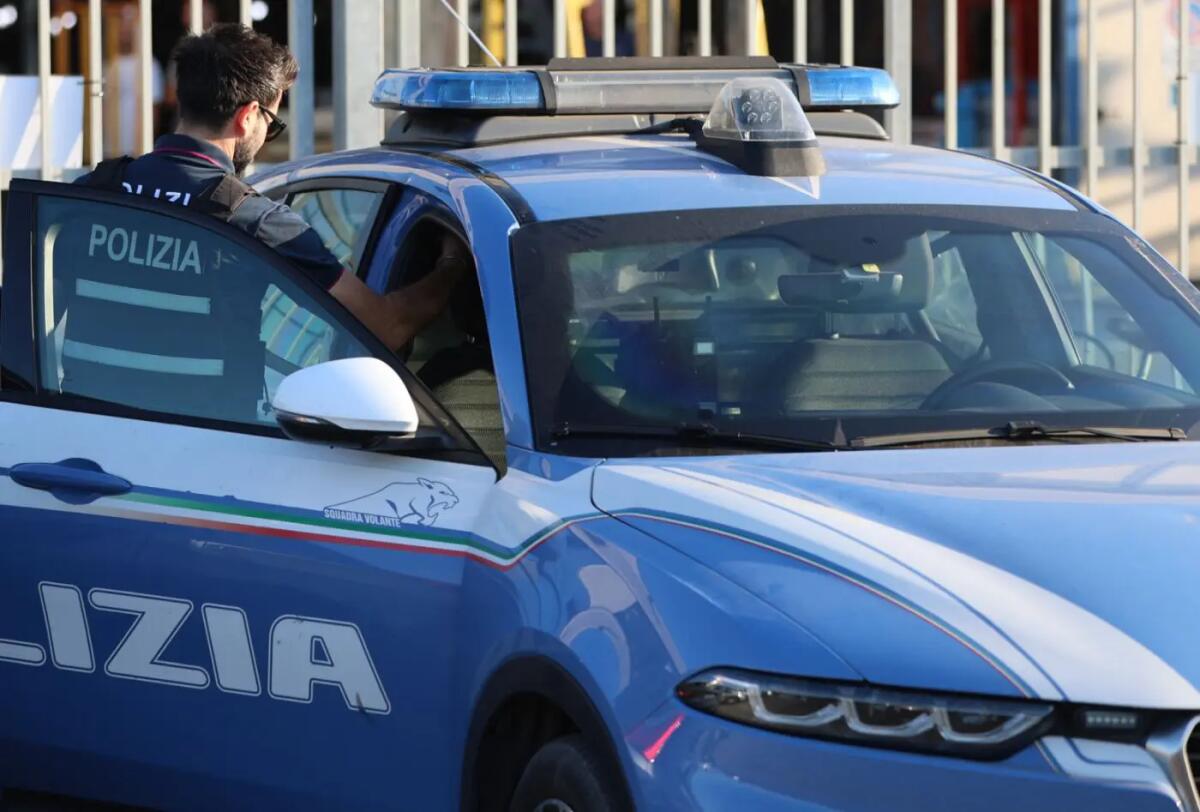 Corruzione, arrestato dirigente della Motorizzazione di Palermo - 