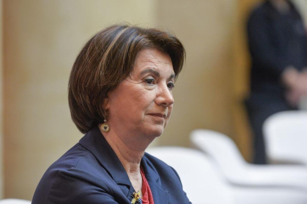 Roccella “Non cambiamo idea sul femminicidio perchè c’è chi dice che non esiste” - 