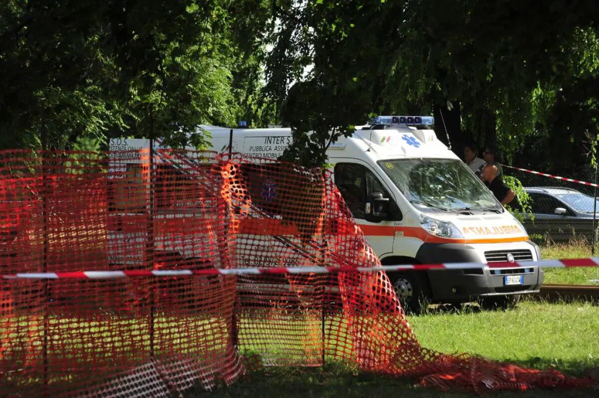 Incidente sul lavoro nel Palermitano, un operaio muore incastrato in una mietitrice - 