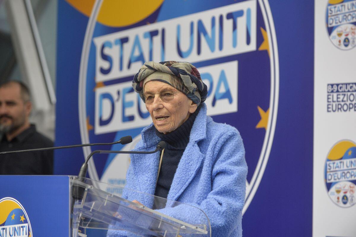 Emma Bonino esce dalla terapia intensiva ma la situazione resta delicata - 