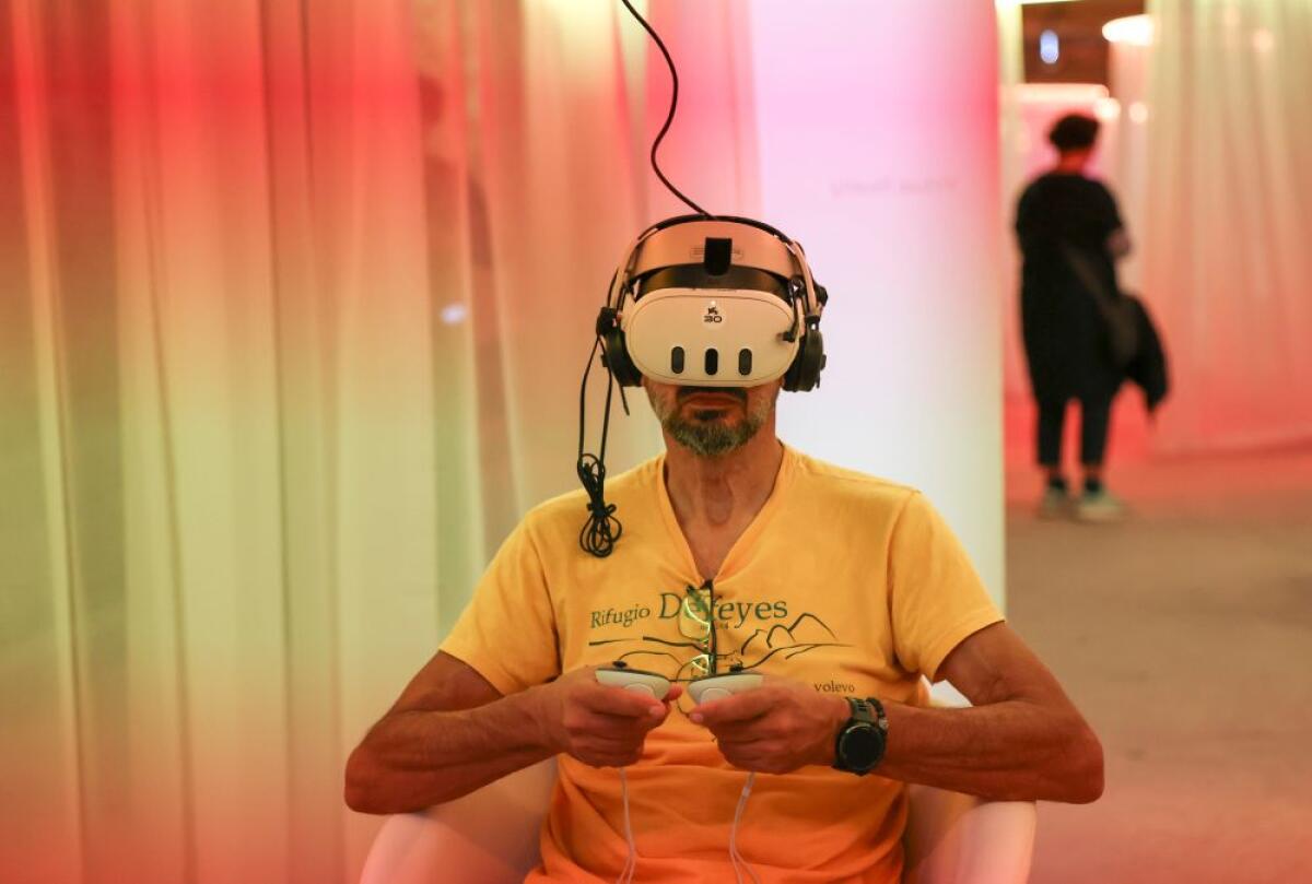 La Cina si racconta con le tecnologie immersive alla Mostra del Cinema a Venezia - 