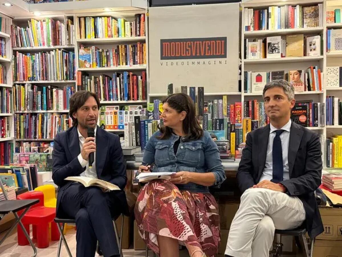 Carlo Calabrò presenta a Palermo il noir “Sangue e cemento” / Video - 