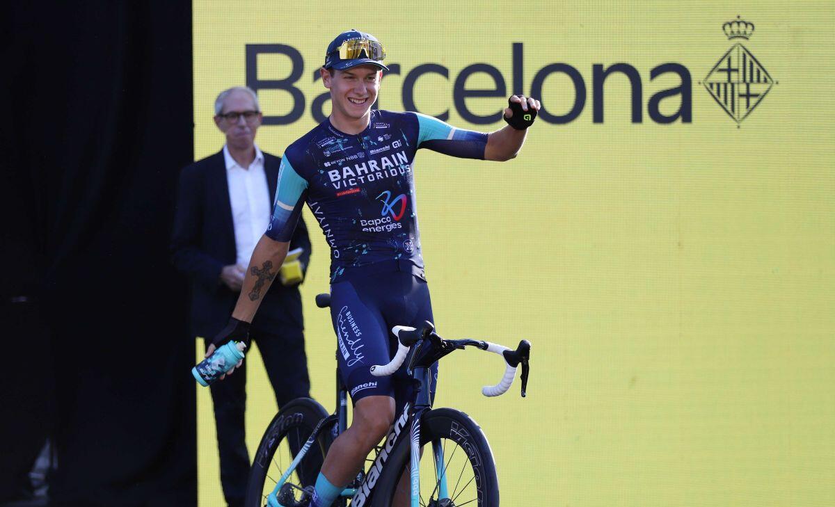 Impresa di Omrzel alla Vuelta, Mas difende la maglia rossa - 