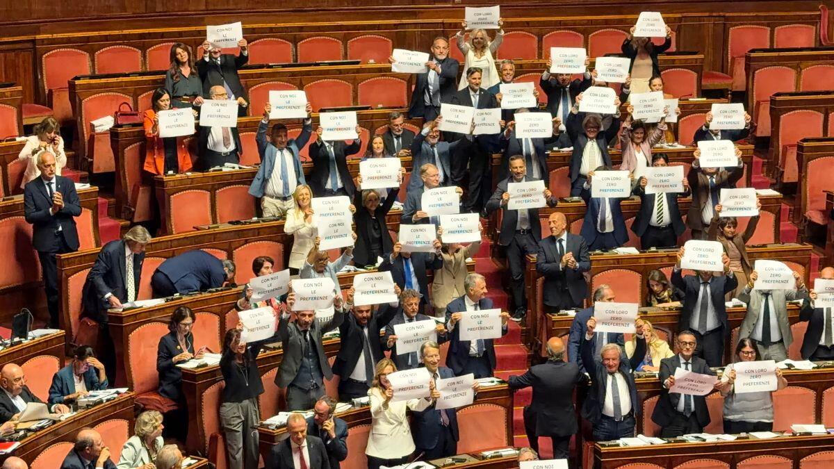 Legge elettorale, via libera Senato a emendamento centrodestra sulle preferenze - 