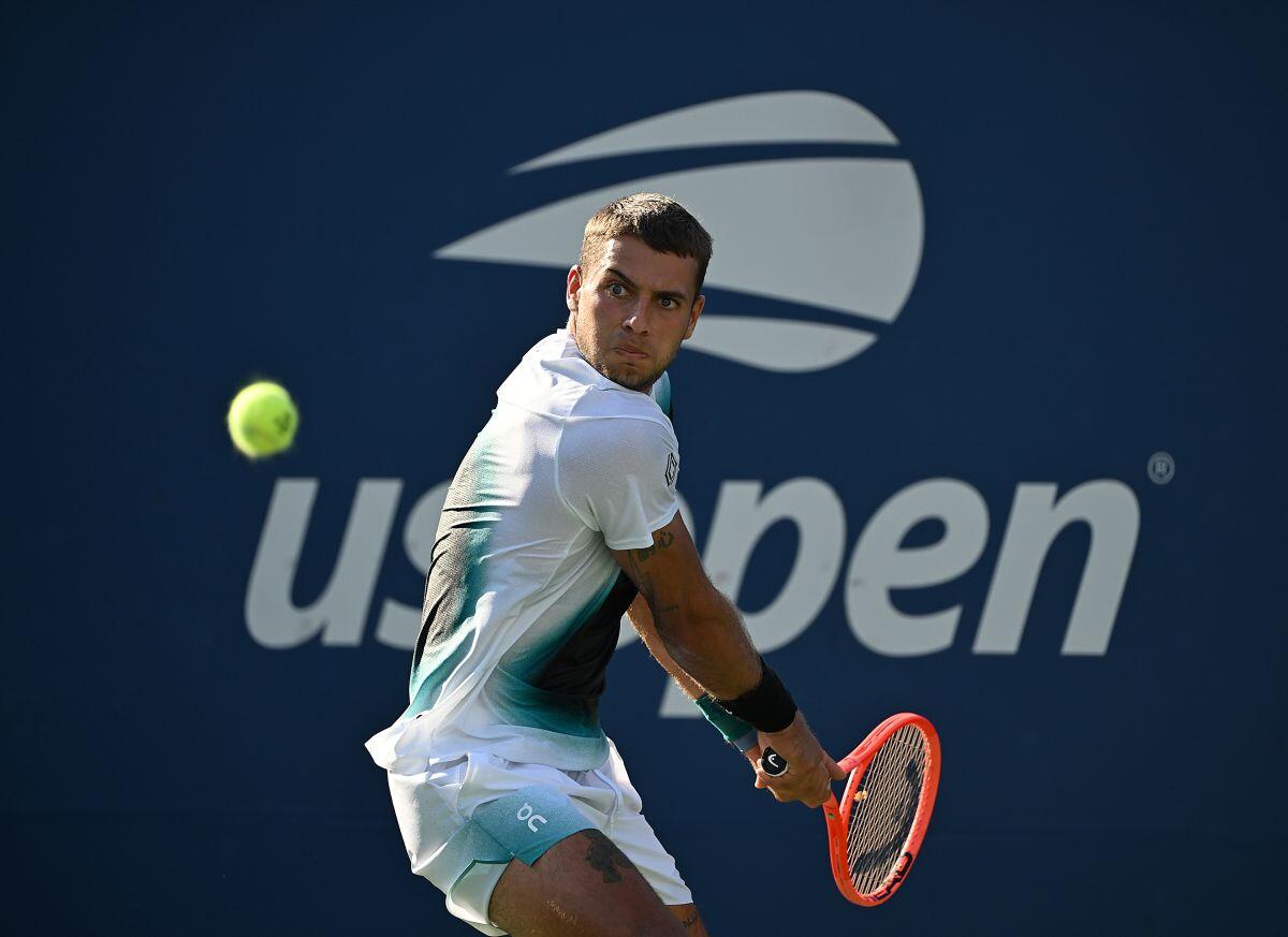 Cobolli saluta gli Us Open, vince Blockx in quattro set - 