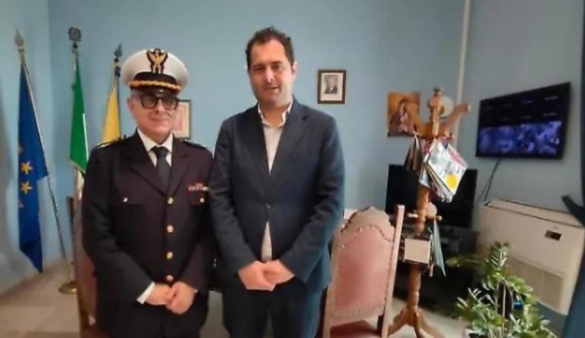 Il gruppo "Una Buona idea" ringrazia il comandante Cozzo  - 