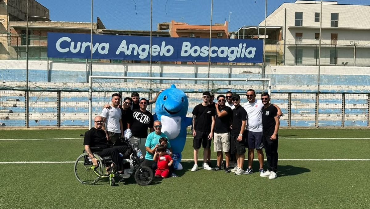 Debutta la nuova mascotte del Gela calcio - 