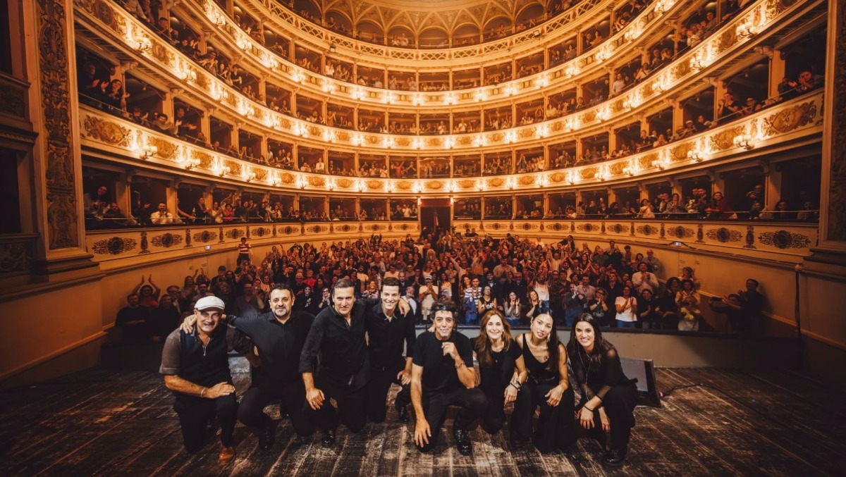 Simona Malandrino in tour con Max Gazzè - 