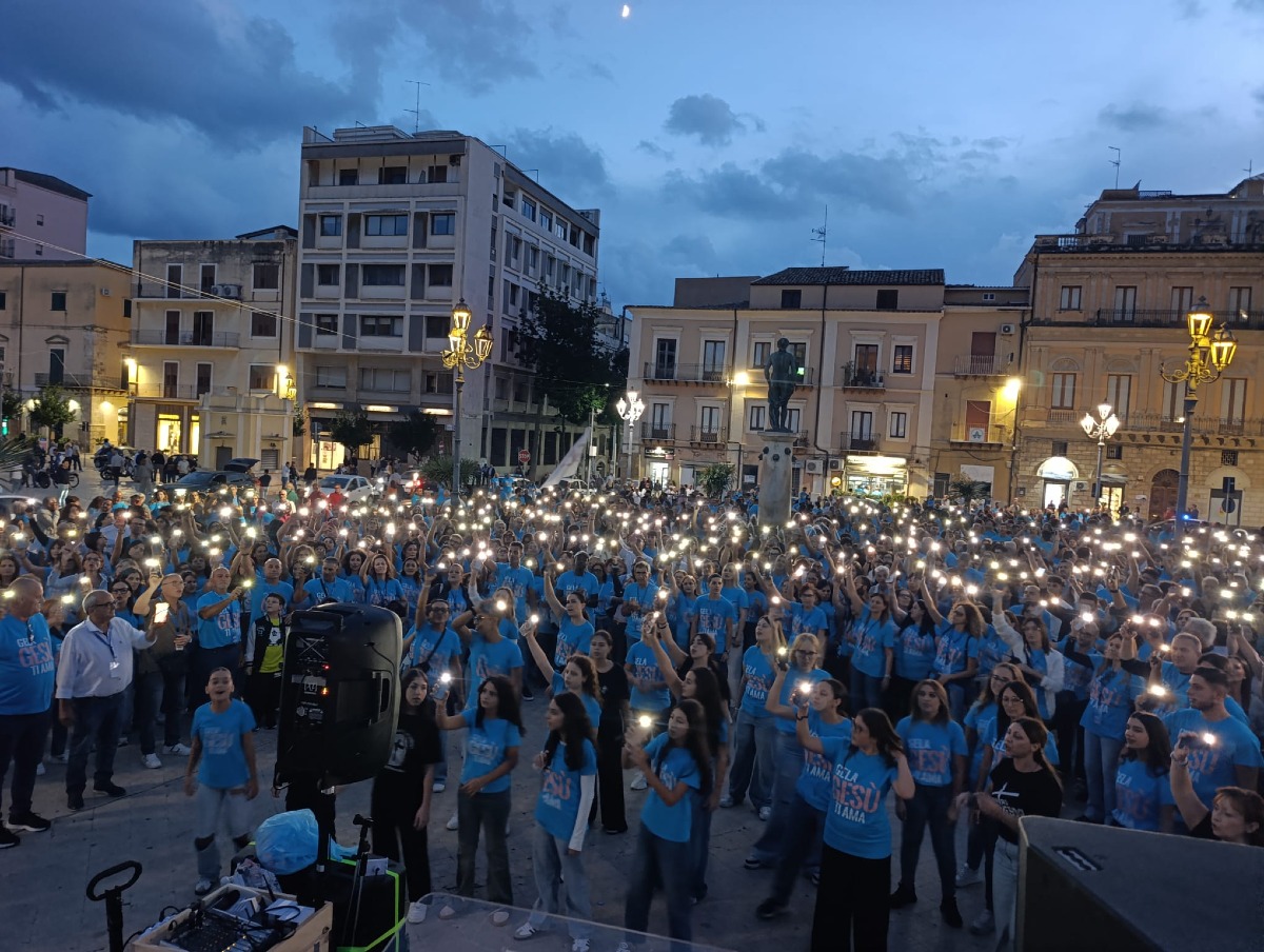 Gela, oltre 2.500 persone alla Marcia della Libertà nel nome di Gesù - 