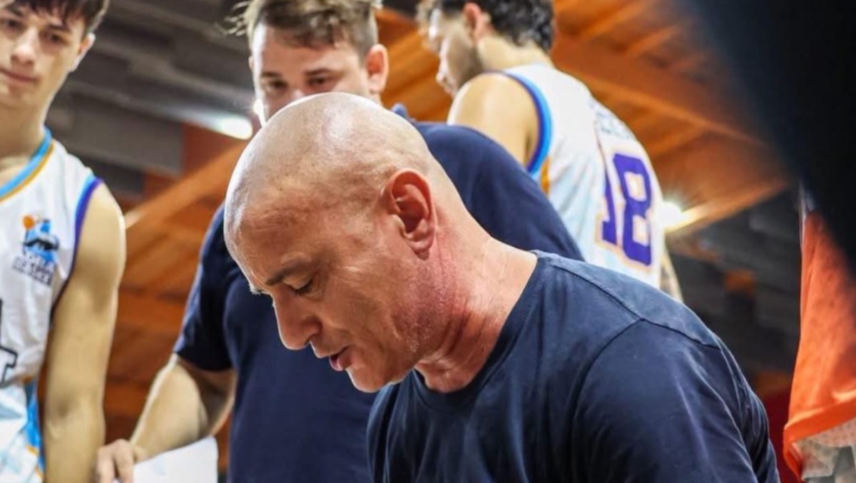 Gela basket, grande entusiasmo ma testa al Sarno - 
