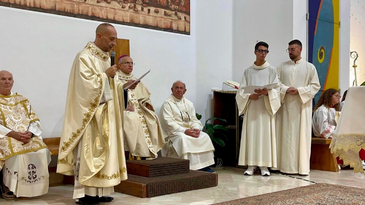 Comincia ufficialmente il ministero di don Filippo Celona - 