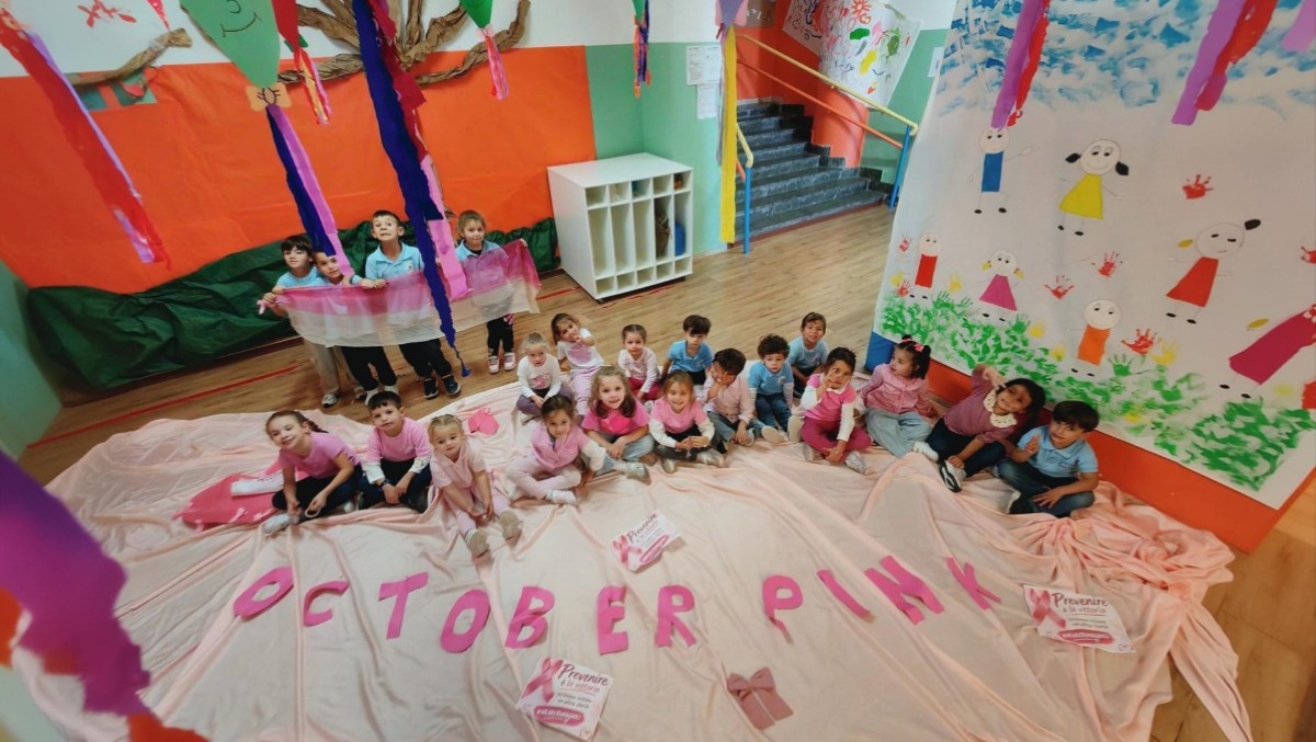 La scuola si veste di rosa per la prevenzione - 