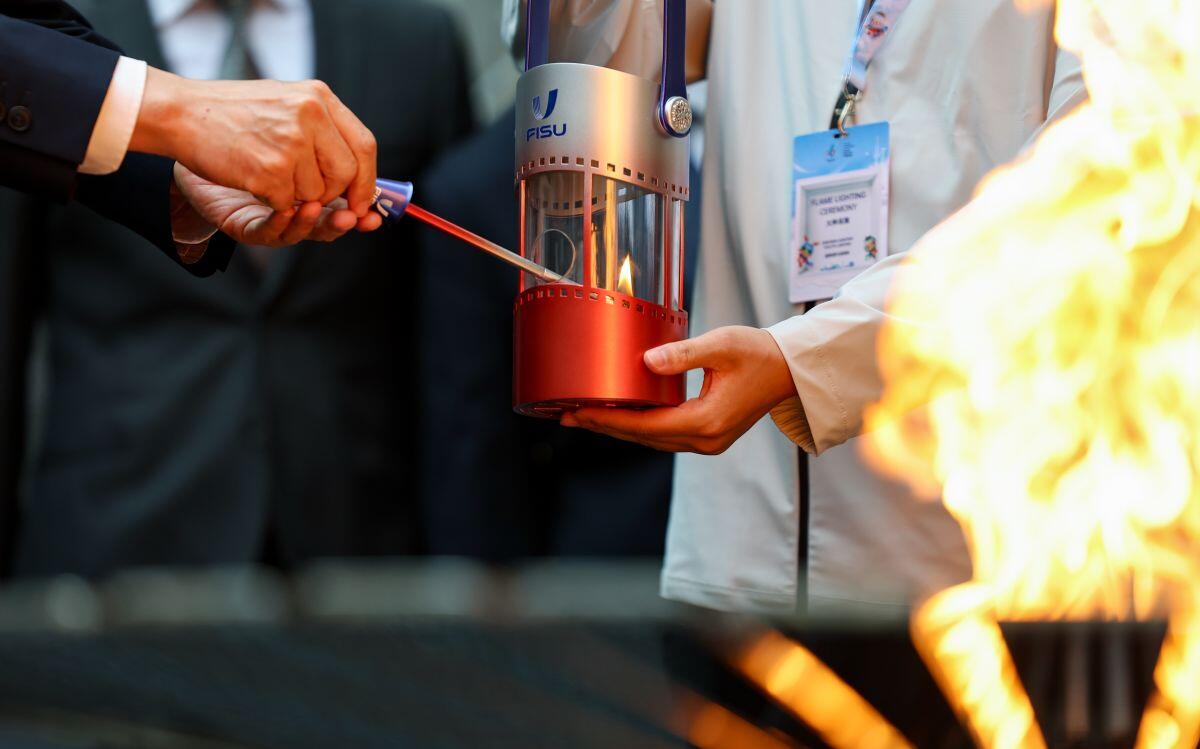 Accesa a Torino la fiamma per le Universiadi invernali di Changchun 2027 - 