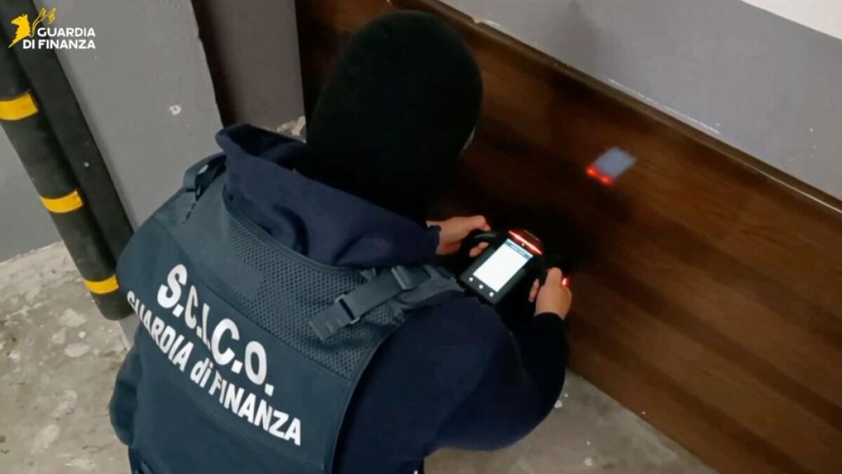 Maxi operazione internazionale antimafia, 30 arresti e 21 milioni sequestrati - 