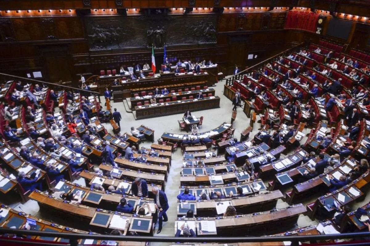 La riforma della Legge elettorale passa alla Camera con 227 voti favorevoli - 