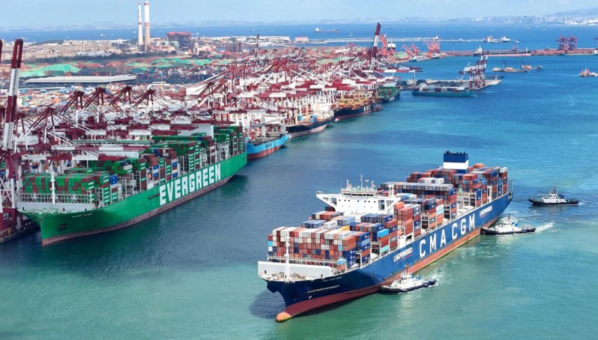 Cina, settore manifatturiero in espansione a settembre - 