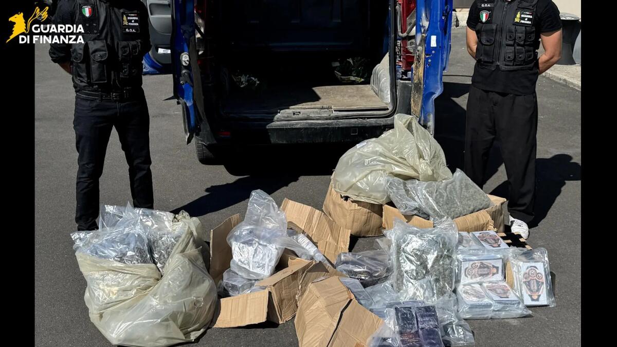Catania, maxi sequestro di oltre 210kg di stupefacenti: tre arresti - 