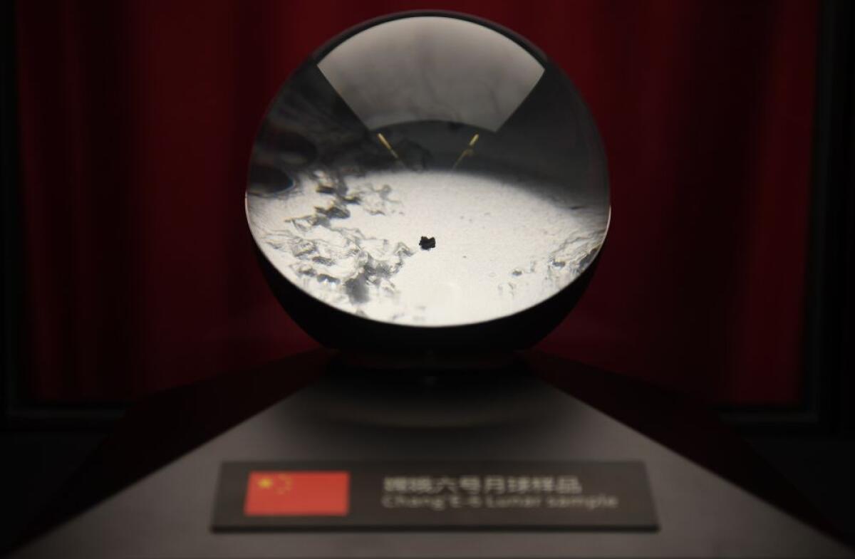 Campioni delle due facce della Luna in mostra al 16esimo Airshow China - 