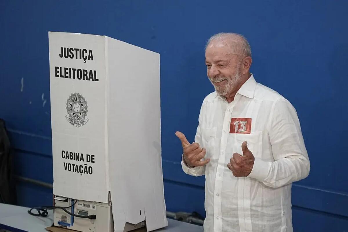 Brasile, Lula vince il ballottaggio ma Flavio Bolsonaro contesta il risultato - 