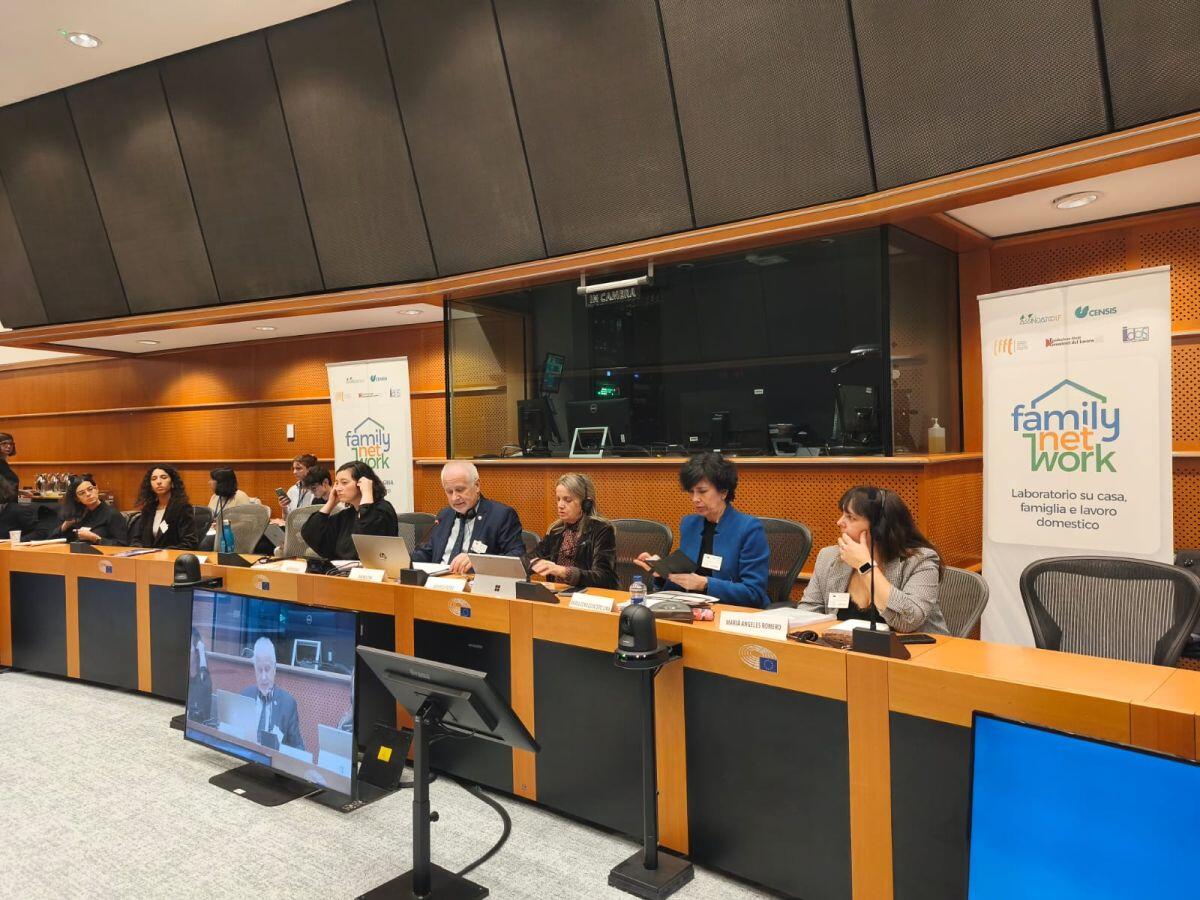 Lavoro domestico, oltre 10 milioni di lavoratori in Ue - 