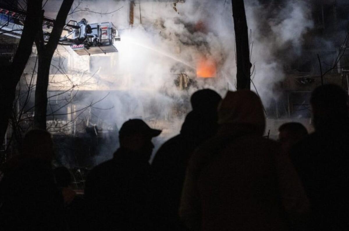 Nuova notte di raid russi in Ucraina, 4 morti e 11 feriti - 
